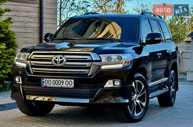 Позашляховик / Кросовер Toyota Land Cruiser 2020 в 