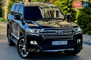 Позашляховик / Кросовер Toyota Land Cruiser 2020 в 