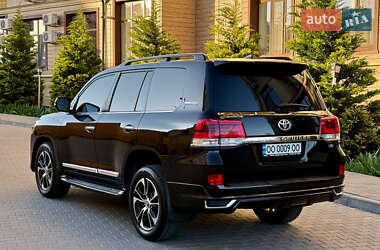 Позашляховик / Кросовер Toyota Land Cruiser 2020 в 