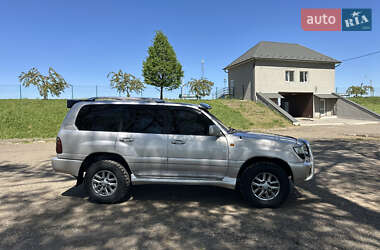 Внедорожник / Кроссовер Toyota Land Cruiser 2001 в 