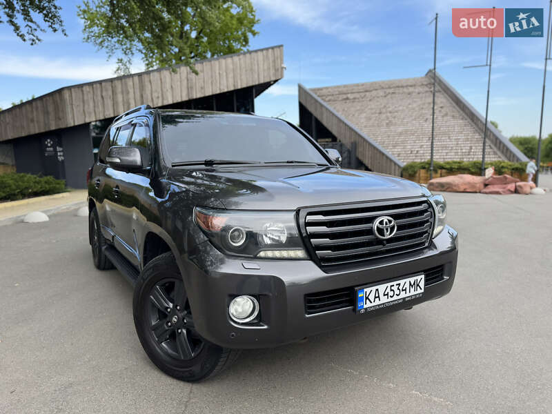 Позашляховик / Кросовер Toyota Land Cruiser 2012 в Києві