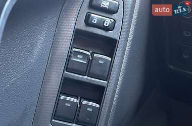 Внедорожник / Кроссовер Toyota Land Cruiser 2010 в 