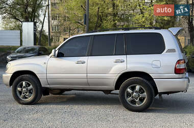 Внедорожник / Кроссовер Toyota Land Cruiser 2003 в 