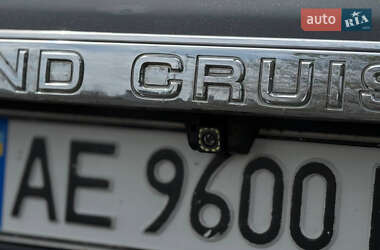 Внедорожник / Кроссовер Toyota Land Cruiser 2002 в 