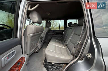 Внедорожник / Кроссовер Toyota Land Cruiser 2002 в 