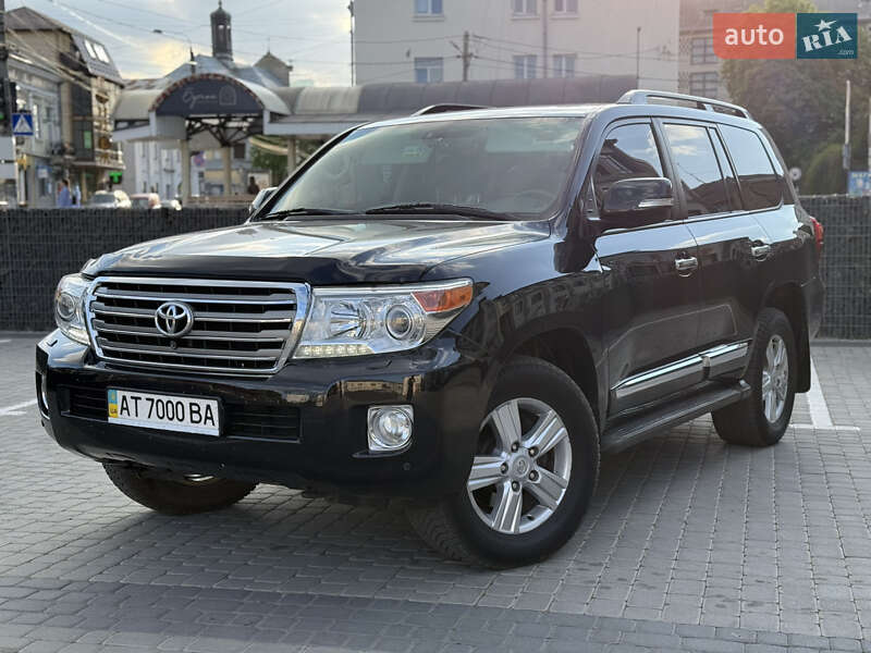 Позашляховик / Кросовер Toyota Land Cruiser 2013 в Коломиї