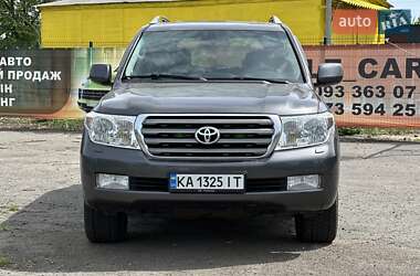 Внедорожник / Кроссовер Toyota Land Cruiser 2011 в 