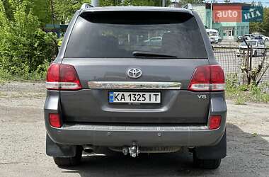 Внедорожник / Кроссовер Toyota Land Cruiser 2011 в 