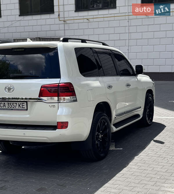 Внедорожник / Кроссовер Toyota Land Cruiser 2015 в Черкассах