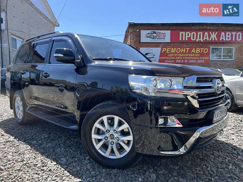 Toyota Land Cruiser 2015