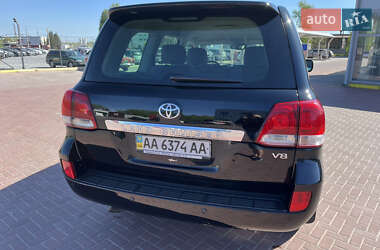 Внедорожник / Кроссовер Toyota Land Cruiser 2008 в 