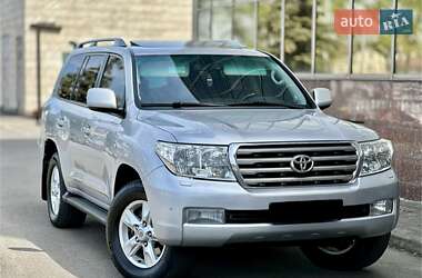 Внедорожник / Кроссовер Toyota Land Cruiser 2011 в Киеве
