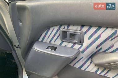 Внедорожник / Кроссовер Toyota Land Cruiser 1999 в 