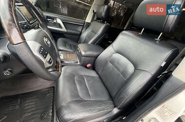 Позашляховик / Кросовер Toyota Land Cruiser 2015 в 