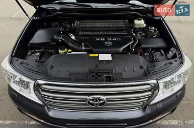 Позашляховик / Кросовер Toyota Land Cruiser 2008 в 