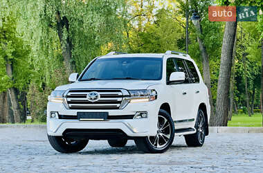 Внедорожник / Кроссовер Toyota Land Cruiser 2017 в 