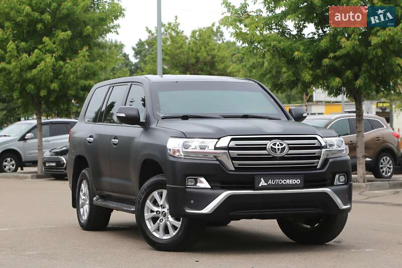 Внедорожник / Кроссовер Toyota Land Cruiser 2011 в Киеве