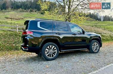 Внедорожник / Кроссовер Toyota Land Cruiser 2022 в 