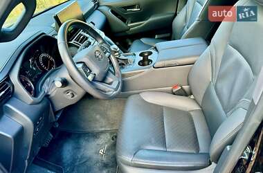 Внедорожник / Кроссовер Toyota Land Cruiser 2022 в 
