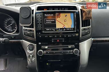 Позашляховик / Кросовер Toyota Land Cruiser 2012 в 