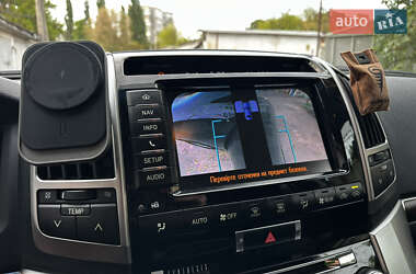 Позашляховик / Кросовер Toyota Land Cruiser 2012 в 