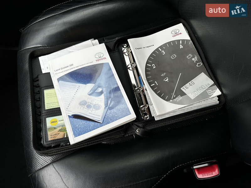 Внедорожник / Кроссовер Toyota Land Cruiser 2012 в Одессе