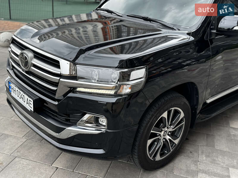Позашляховик / Кросовер Toyota Land Cruiser 2020 в Києві