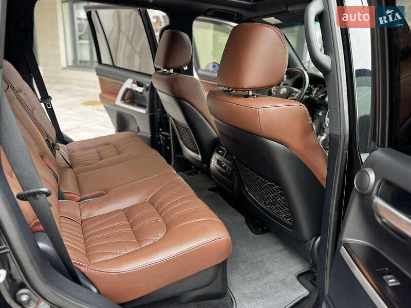 Позашляховик / Кросовер Toyota Land Cruiser 2020 в Києві