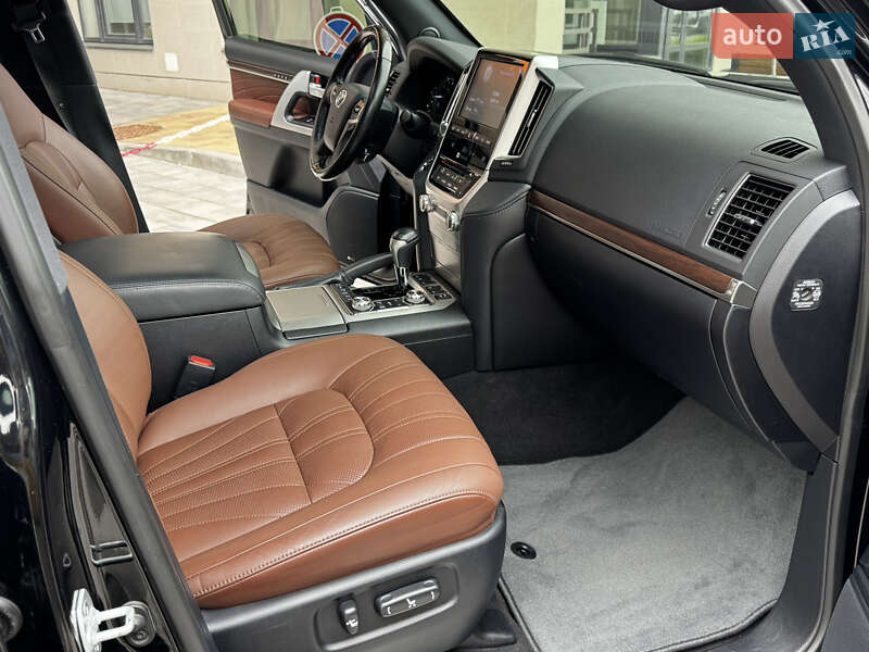 Позашляховик / Кросовер Toyota Land Cruiser 2020 в Києві