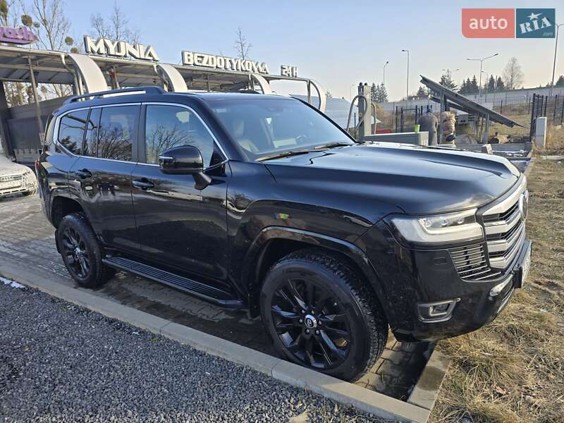 Внедорожник / Кроссовер Toyota Land Cruiser 2022 в Иршаве