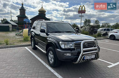Позашляховик / Кросовер Toyota Land Cruiser 2004 в 