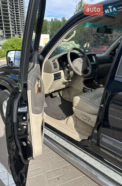 Позашляховик / Кросовер Toyota Land Cruiser 2004 в 