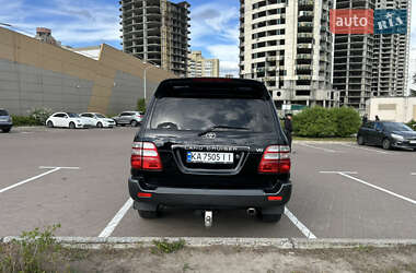 Позашляховик / Кросовер Toyota Land Cruiser 2004 в 