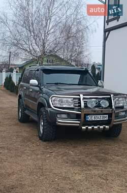Внедорожник / Кроссовер Toyota Land Cruiser 2006 в Черновцах