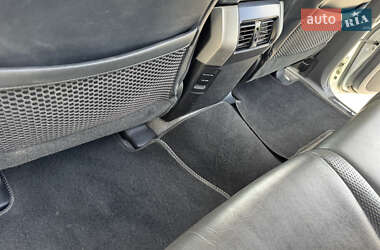 Внедорожник / Кроссовер Toyota Land Cruiser 2012 в 