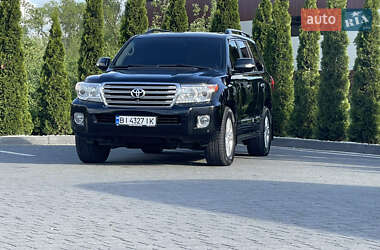 Позашляховик / Кросовер Toyota Land Cruiser 2013 в 