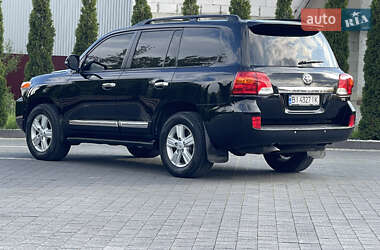 Позашляховик / Кросовер Toyota Land Cruiser 2013 в 