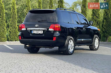 Позашляховик / Кросовер Toyota Land Cruiser 2013 в 
