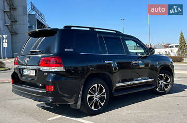 Позашляховик / Кросовер Toyota Land Cruiser 2020 в 