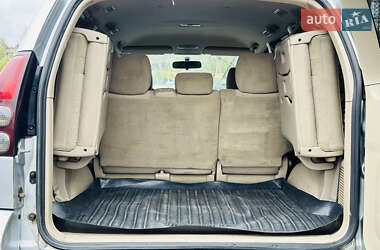 Позашляховик / Кросовер Toyota Land Cruiser 2004 в 