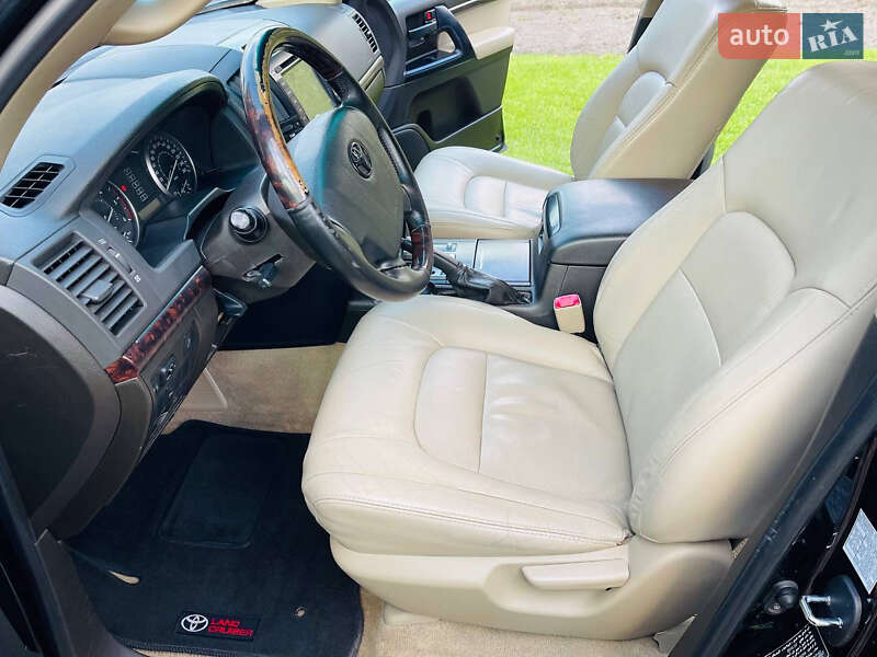 Внедорожник / Кроссовер Toyota Land Cruiser 2010 в Львове