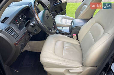 Внедорожник / Кроссовер Toyota Land Cruiser 2010 в 