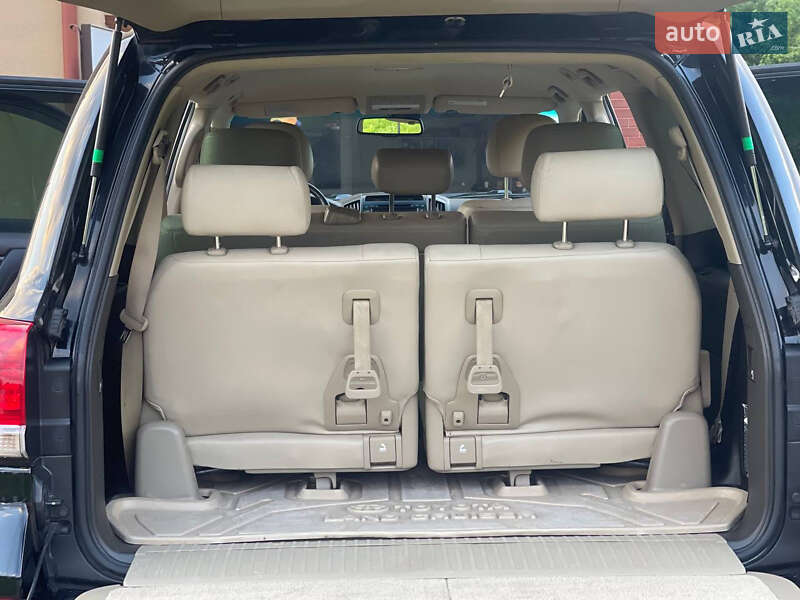 Внедорожник / Кроссовер Toyota Land Cruiser 2010 в Львове