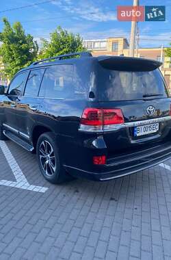 Внедорожник / Кроссовер Toyota Land Cruiser 2020 в 