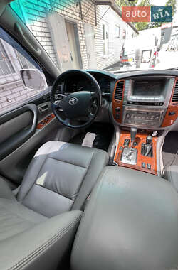 Позашляховик / Кросовер Toyota Land Cruiser 2003 в 