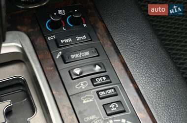 Позашляховик / Кросовер Toyota Land Cruiser 2014 в 