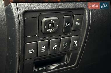 Позашляховик / Кросовер Toyota Land Cruiser 2014 в 