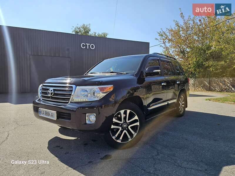 Внедорожник / Кроссовер Toyota Land Cruiser 2012 в Сквире
