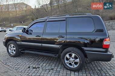 Внедорожник / Кроссовер Toyota Land Cruiser 2006 в 