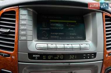 Внедорожник / Кроссовер Toyota Land Cruiser 2006 в 